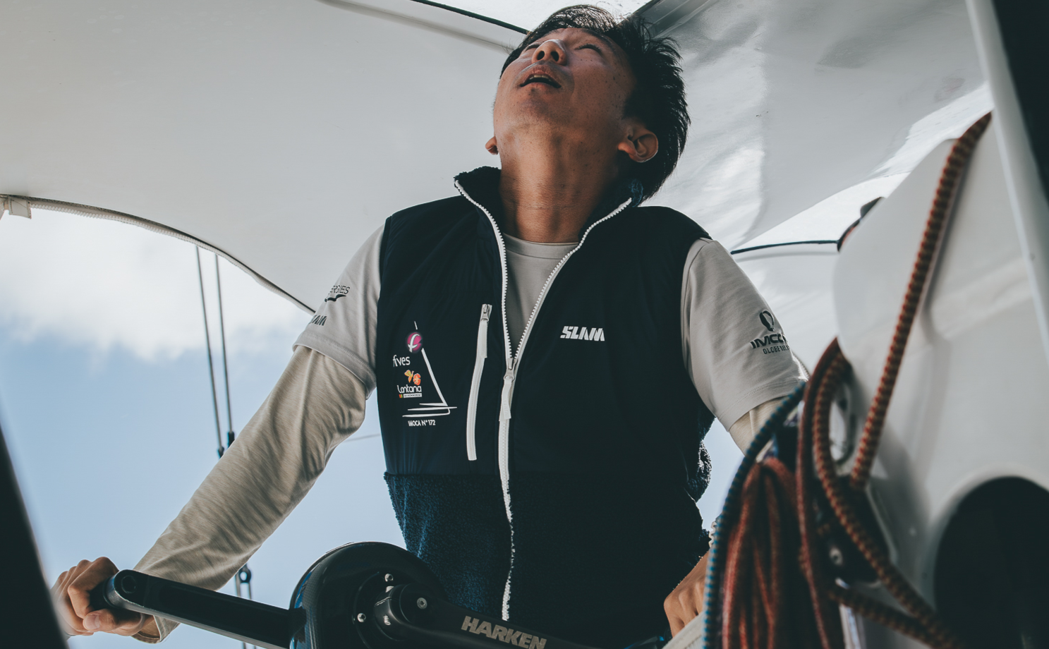 ユニフォーム ロゴ掲載