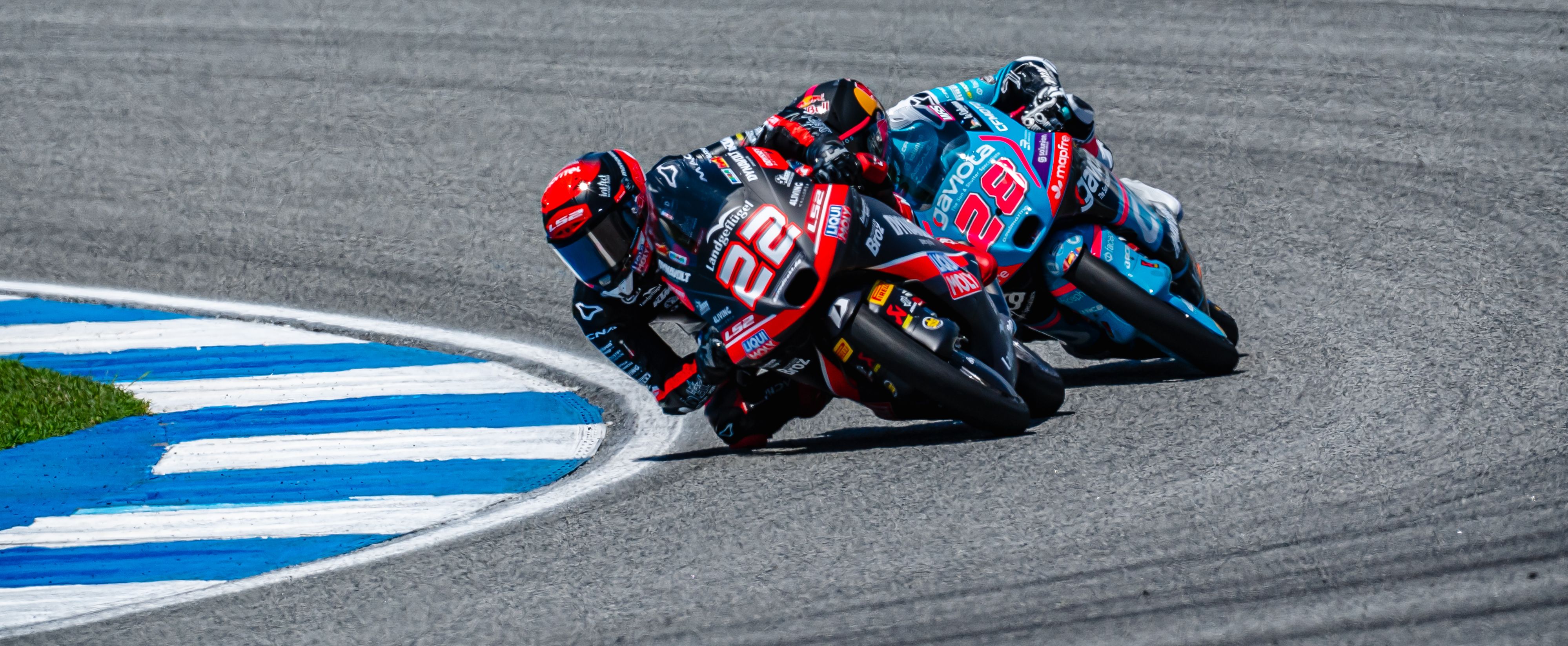 Gonzalez Dominates Moto2 Amidst Restarts, Almansa Wins Moto3 Photo Finish