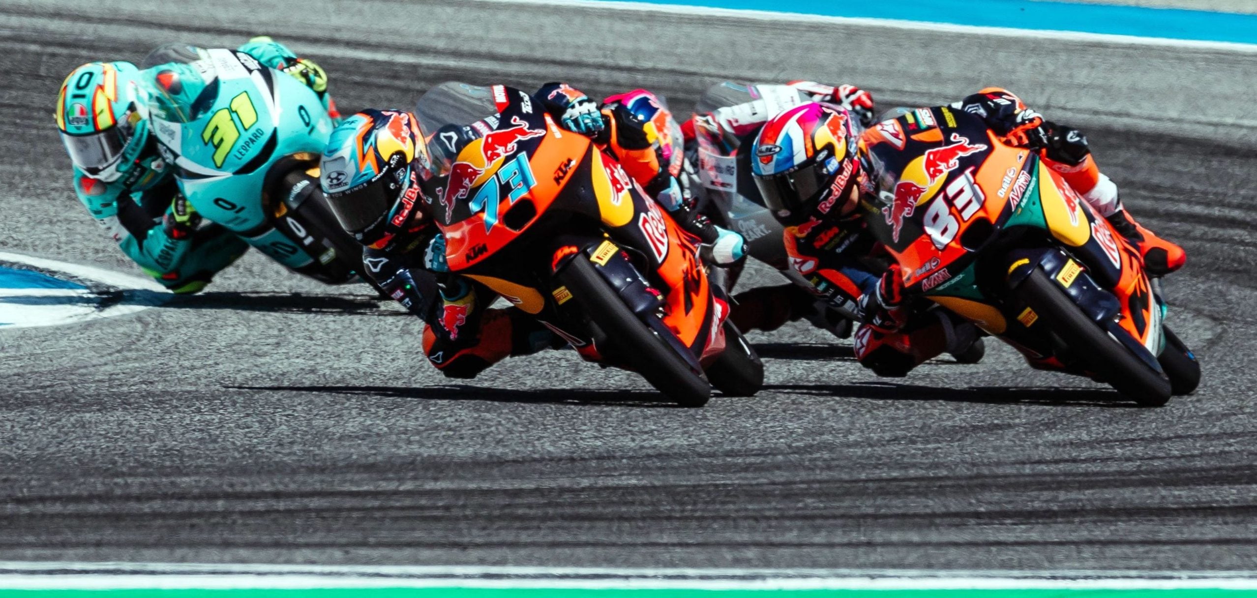 Almansa Claims Thrilling Moto3 Victory in Thailand