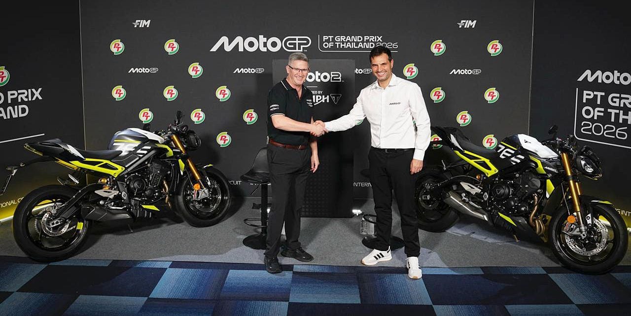 Triumph Unveils Exclusive Moto2 Prize Bikes