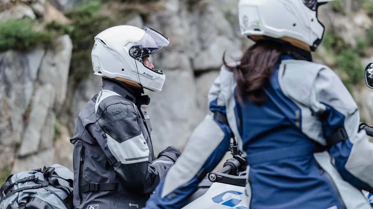 KLIM Unveils New GT1 Expedition Carbon Fiber Modular Helmet