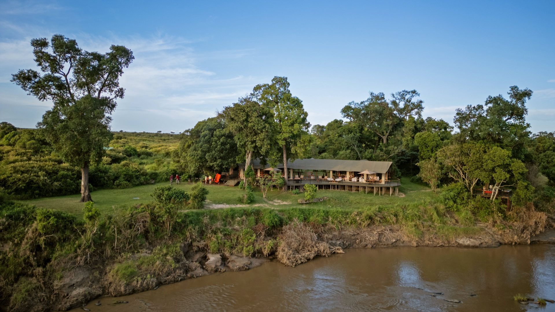 Rekero's Edge: How Riverside Tents Shift Kenya Safari Perspectives