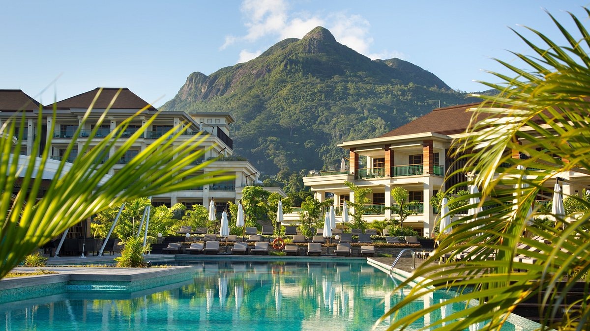 From Moscow Winters to Creole Shores: A Russian Traveler's Seychelles Lodge Guide