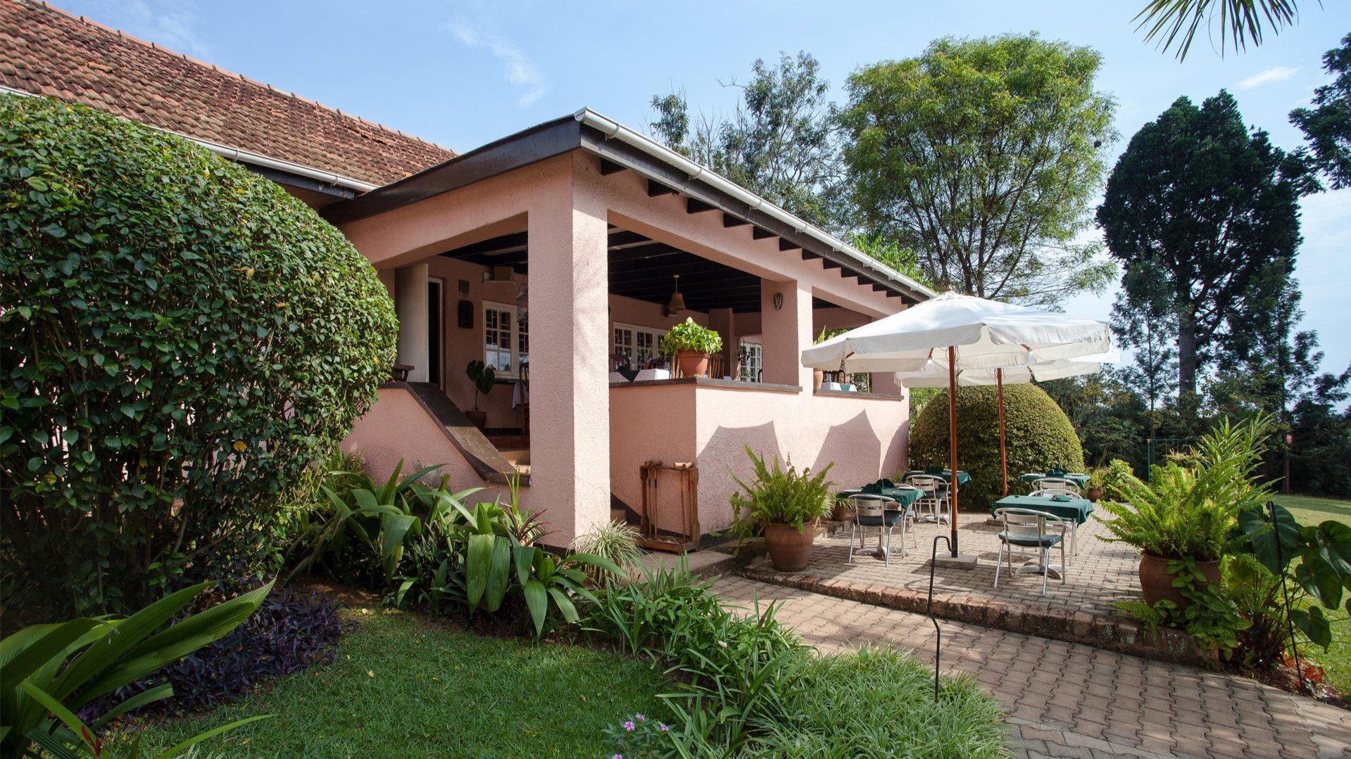 Entebbe's Garden Oasis: Daily Life at The Boma Unfolds