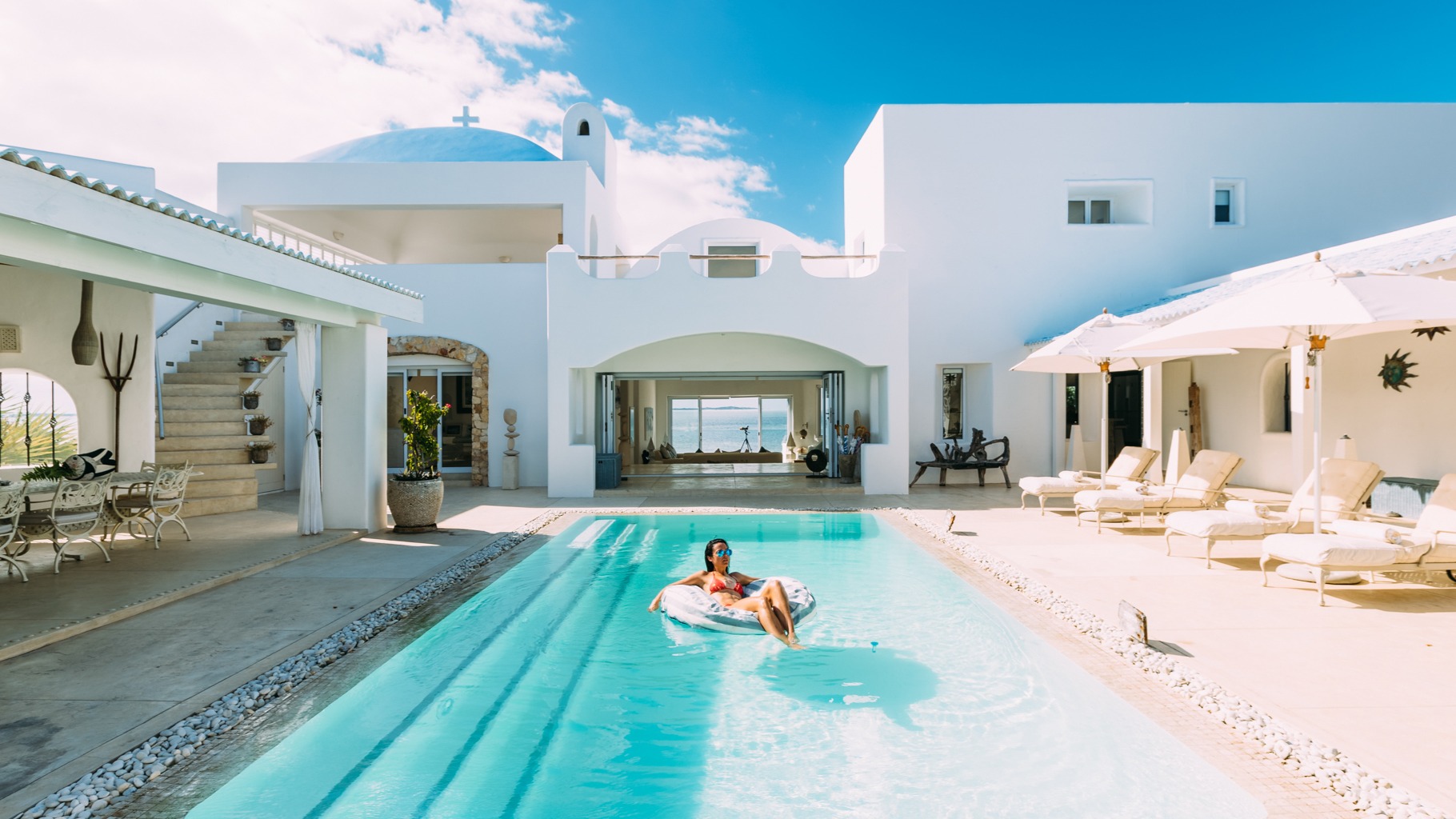 Why Santorini of Mozambique Captivates: A Traveler's Account of Tofo's Shores
