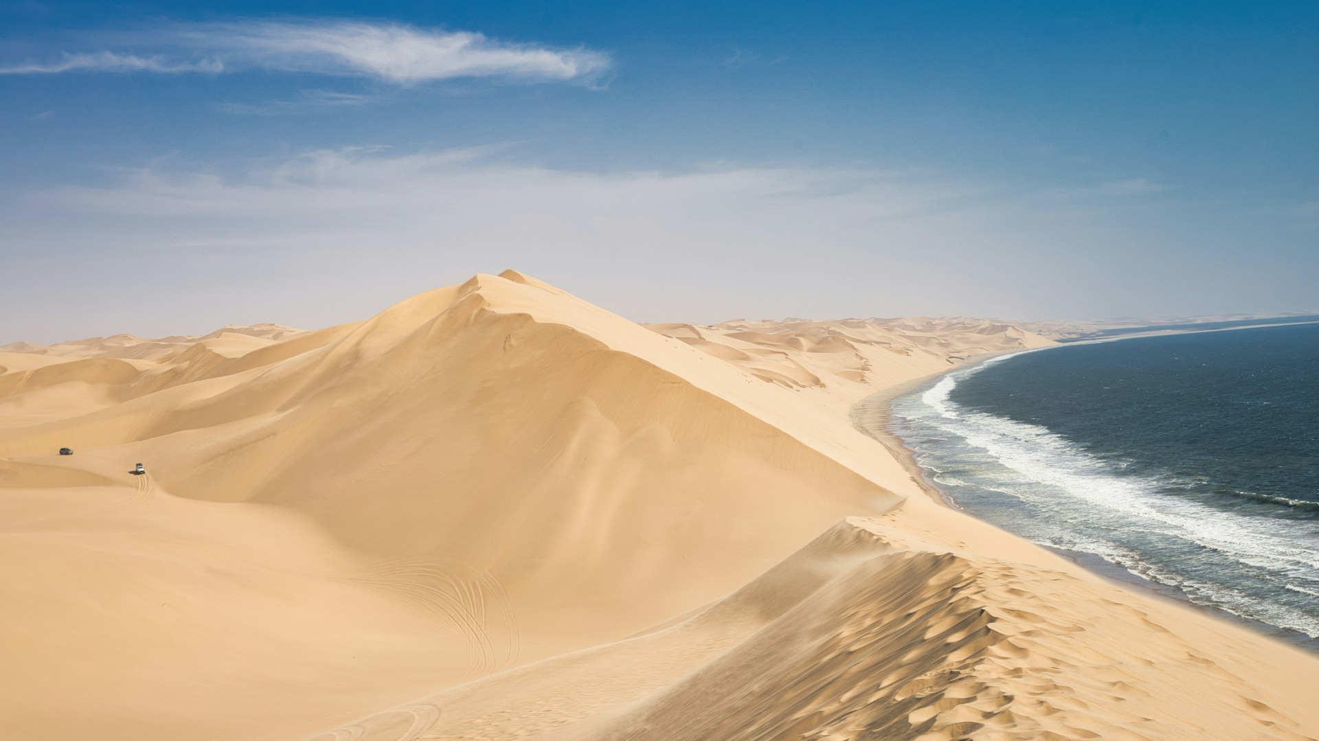 Practical Skills for Safely Crossing Namibia's Coastal Dunes by 4x4