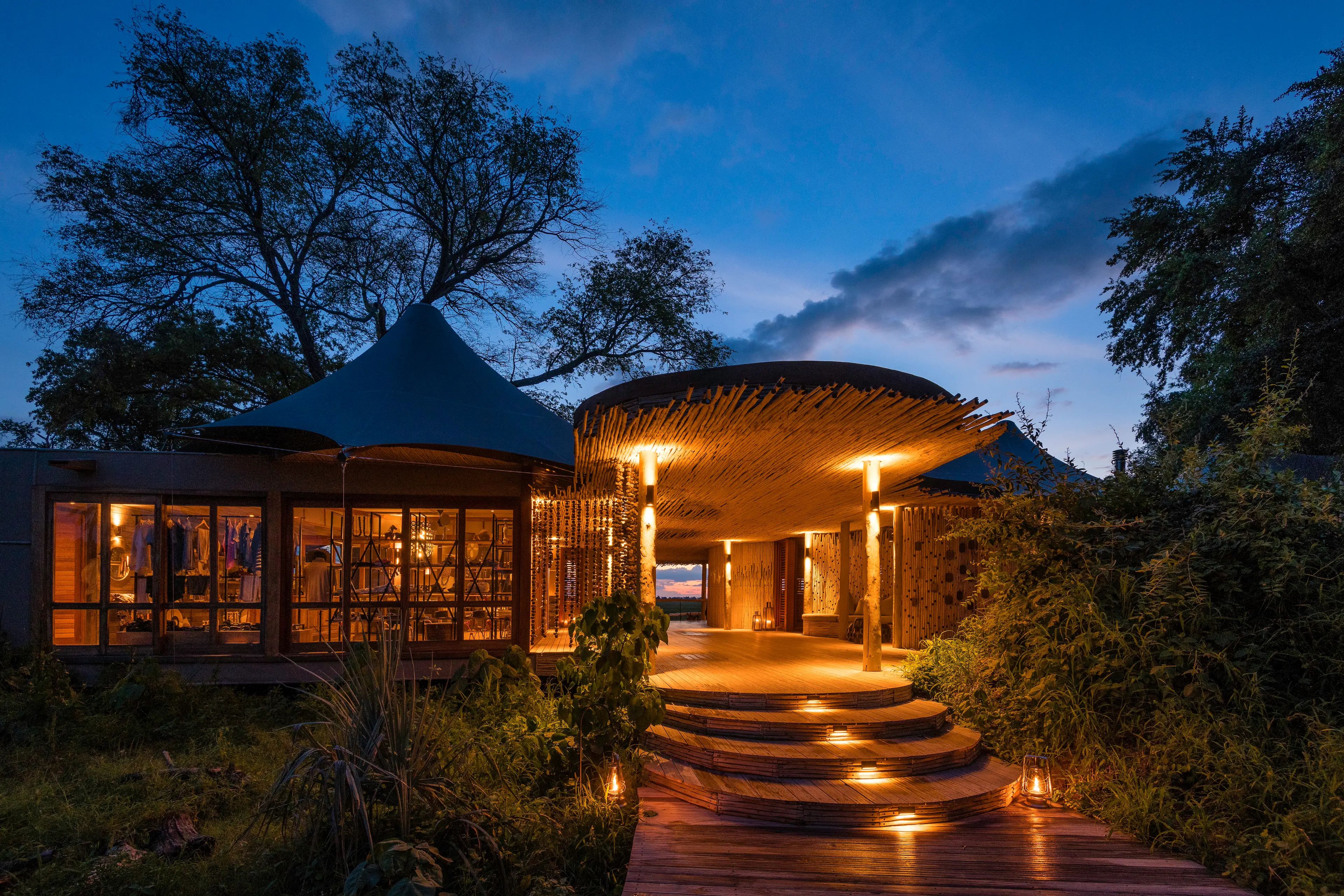 7-Day Okavango & Salt Pans Safari