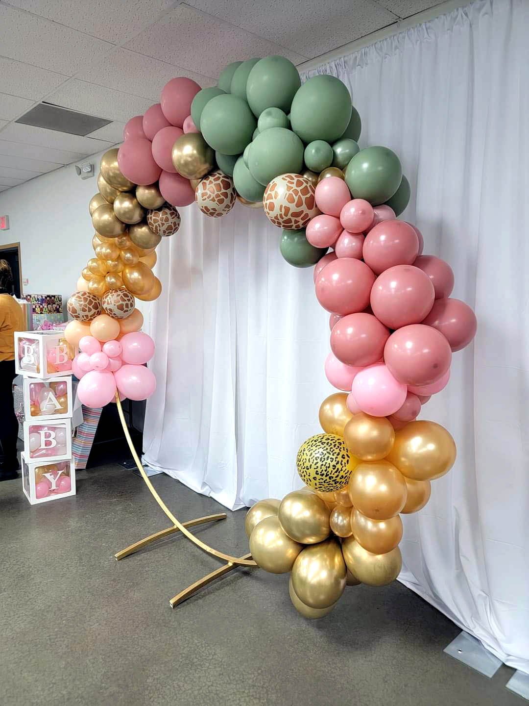 Circle Balloon Arch