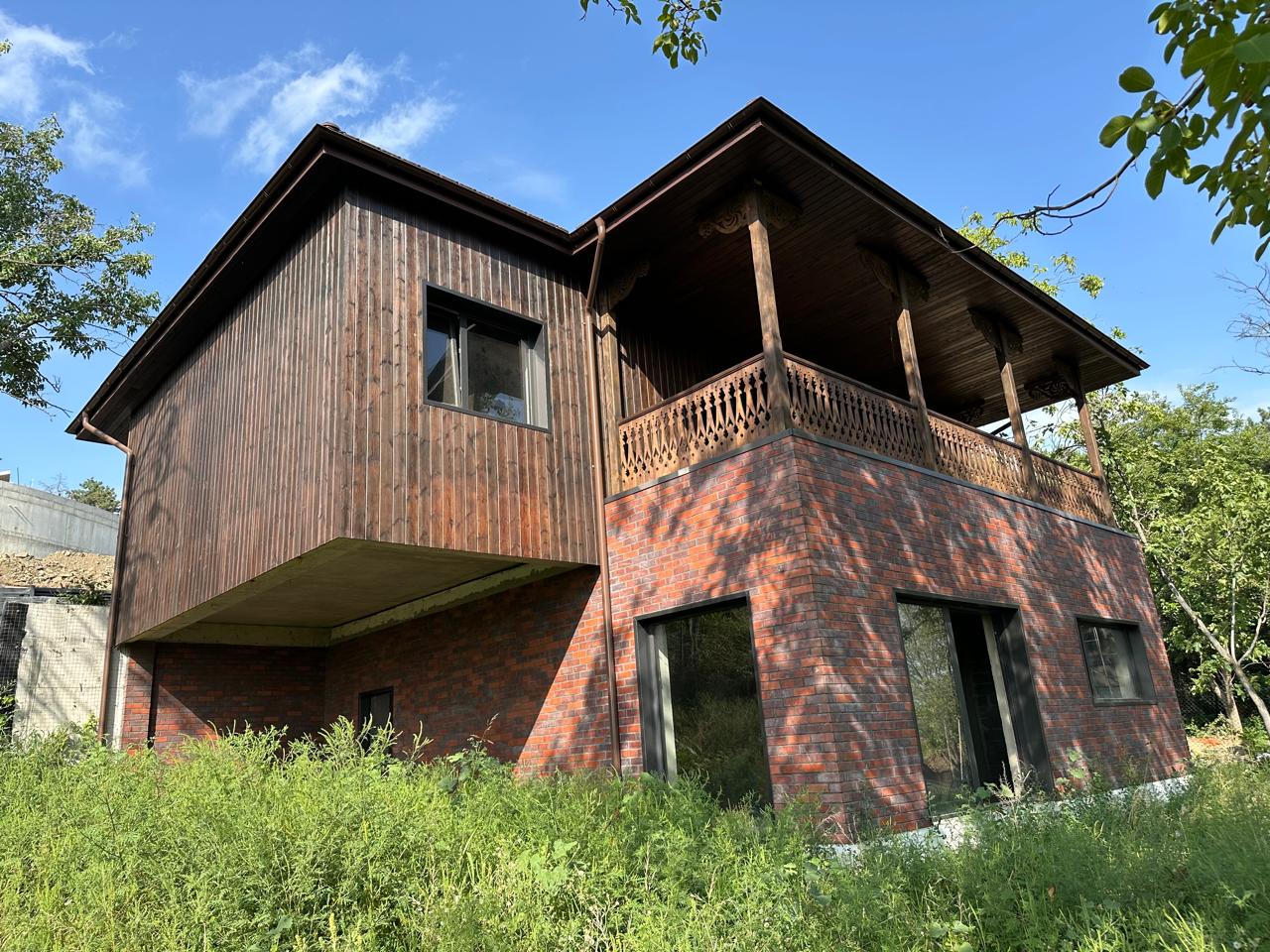 4 Bedroom Private House 