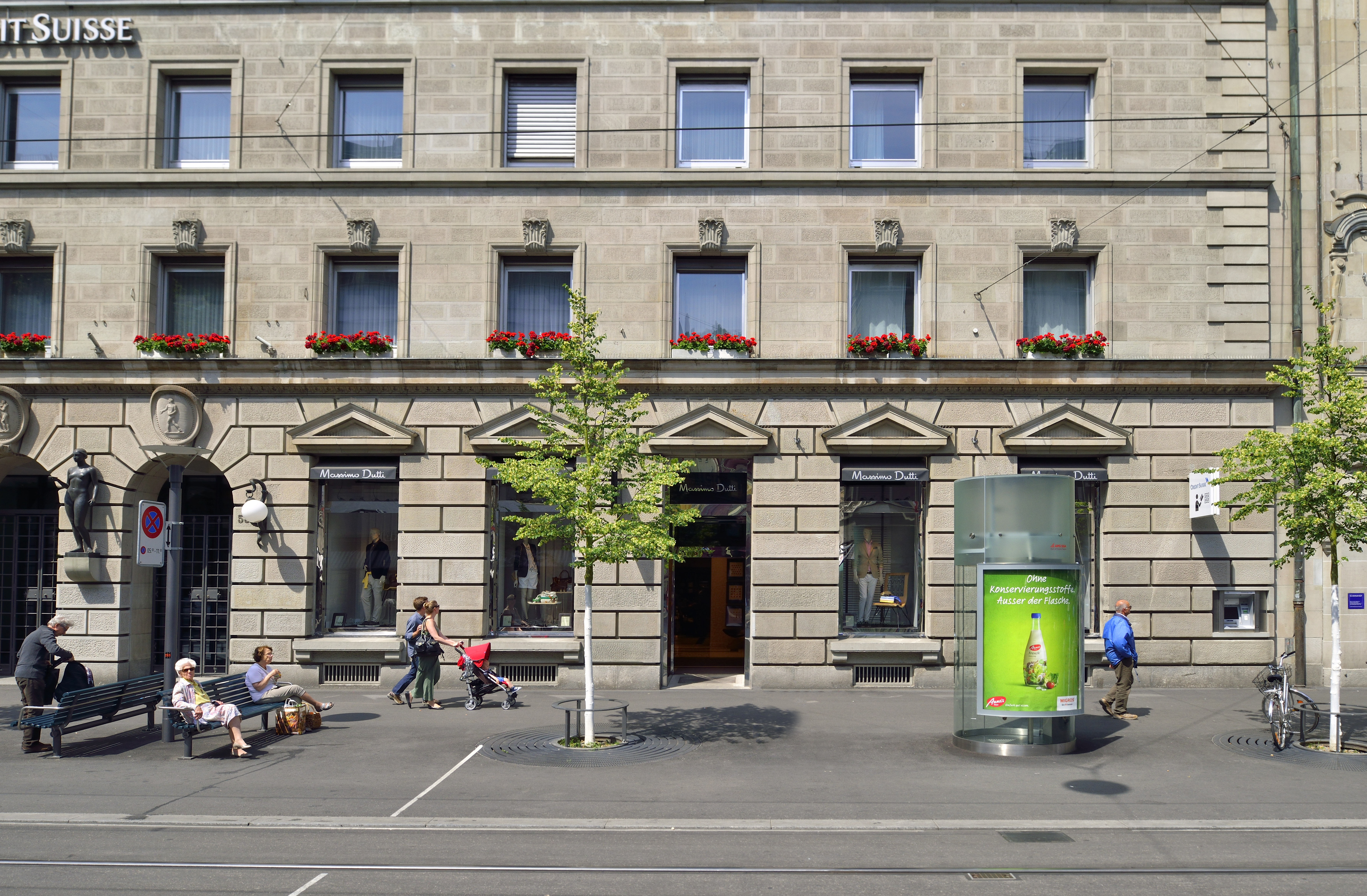 Massimo Dutti - Image 1