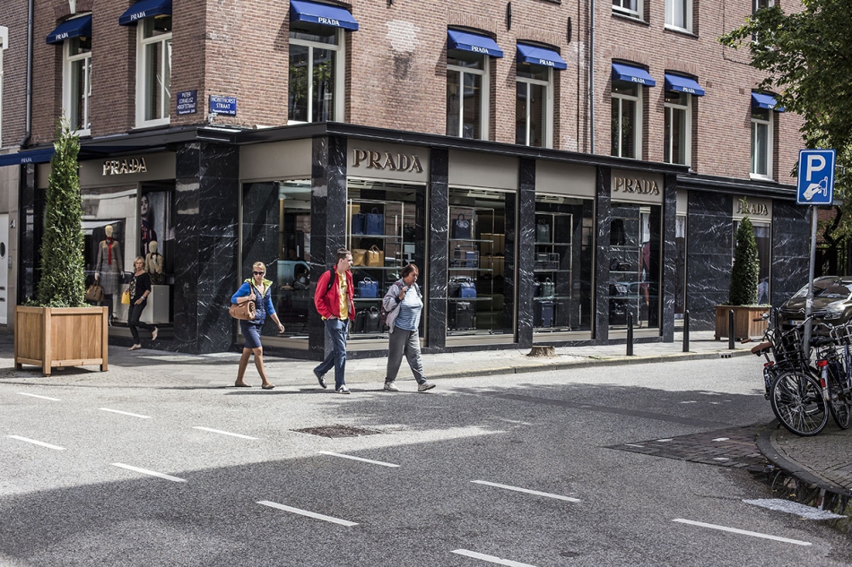 Prada - Image 1