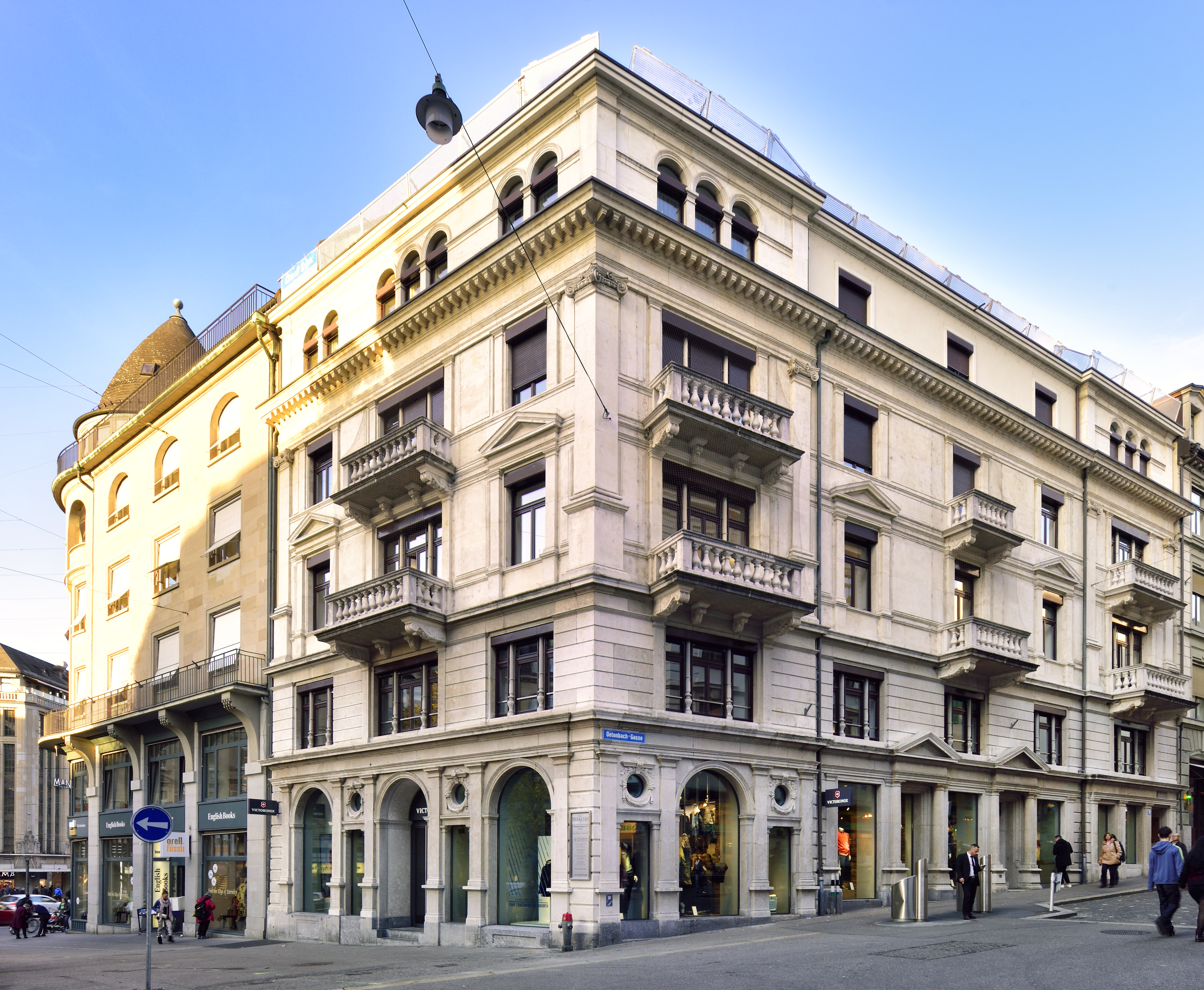 Victorinox - Image 1