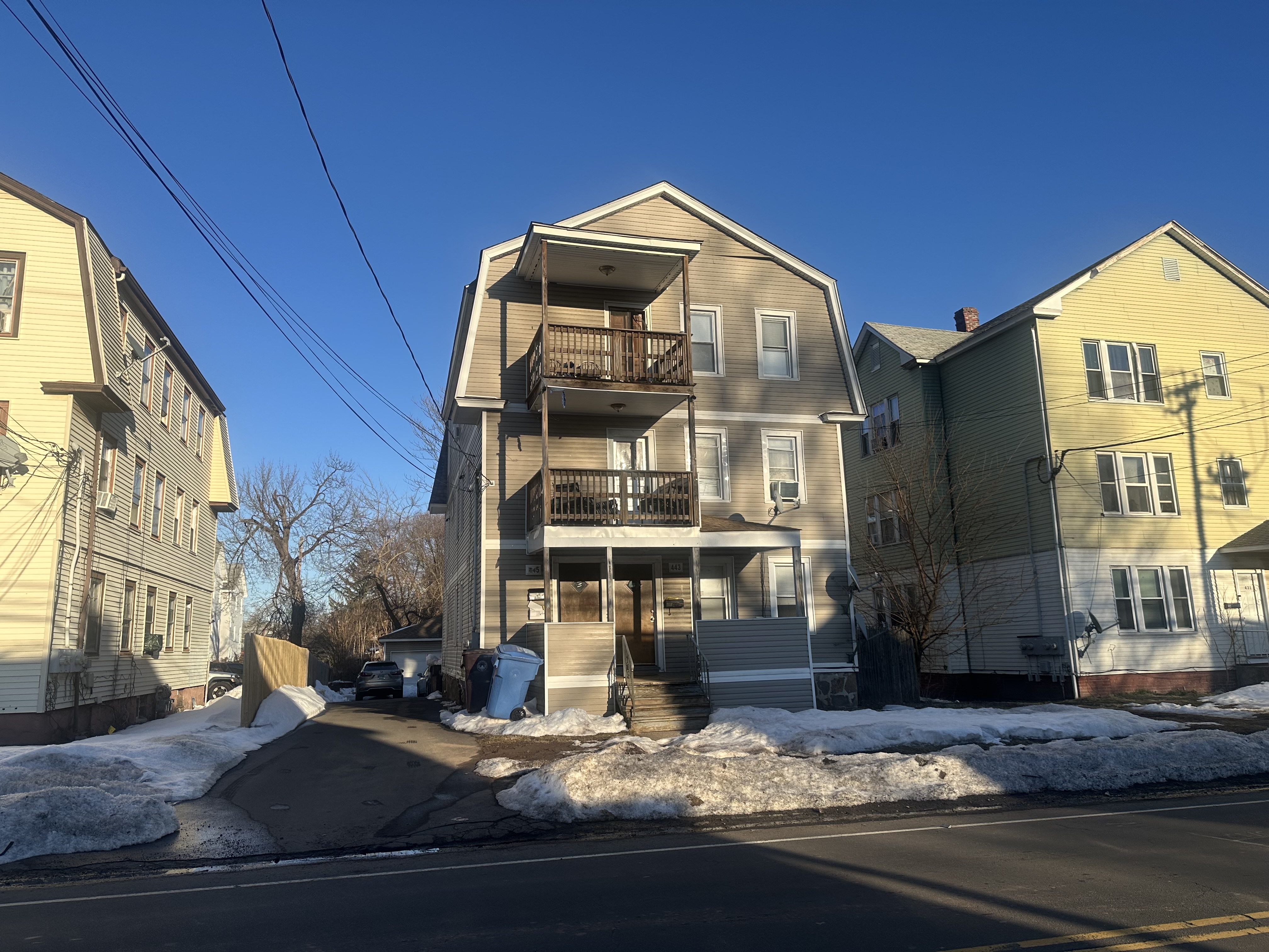 New Britain first floor apartment 