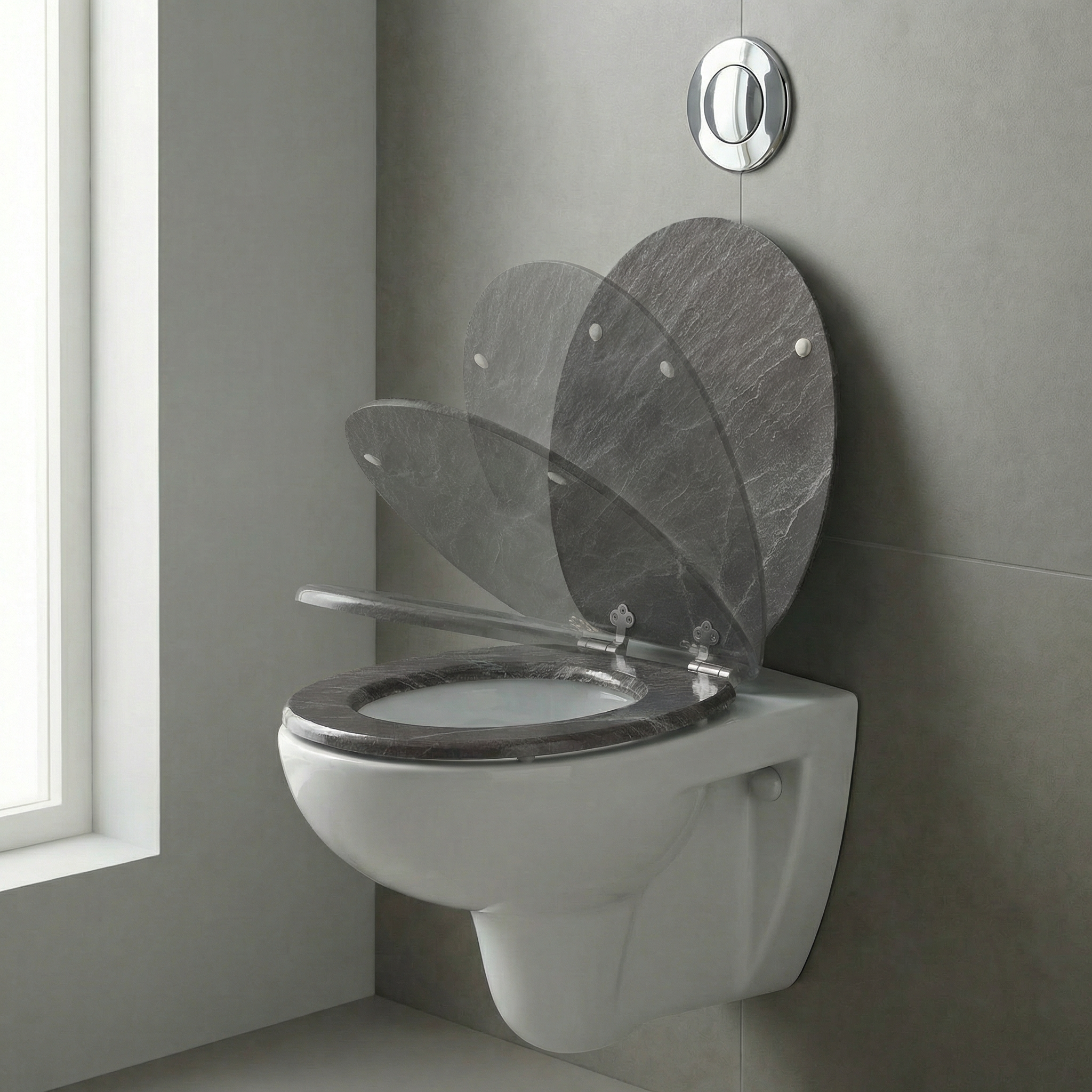 Alter Toilettensitz vor der Entsorgung