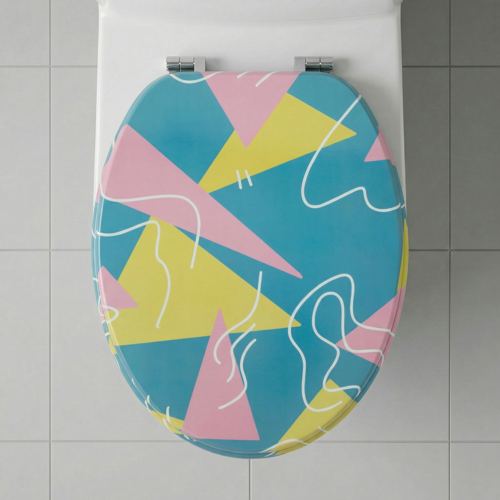 D-Form WC-Sitz mit Absenkautomatik im modernen Badezimmer