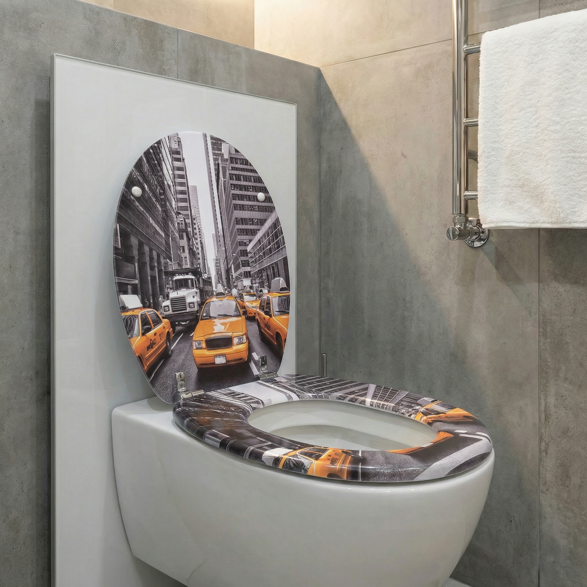 Nahaufnahme eines D-Form WC-Sitzes aus Duroplast, der die glatte Oberfläche und die präzise Formgebung hervorhebt