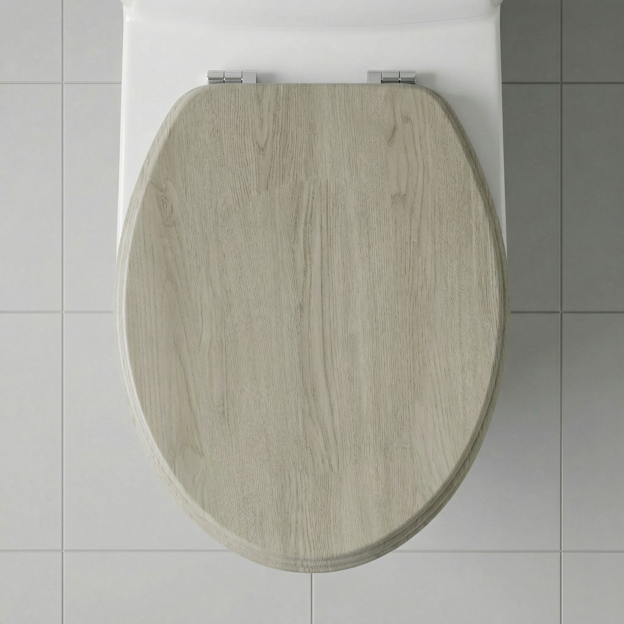 Nahaufnahme des Scharniers eines Laufen Kartell WC-Sitzes mit SoftClose-Funktion