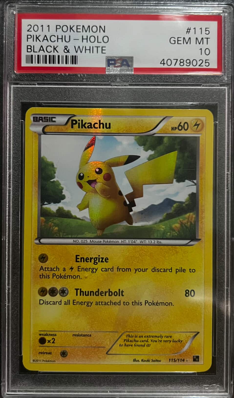 2011 POKEMON BLACK & WHITE #115 PIKACHU-HOLO BLACK & WHITE - Front