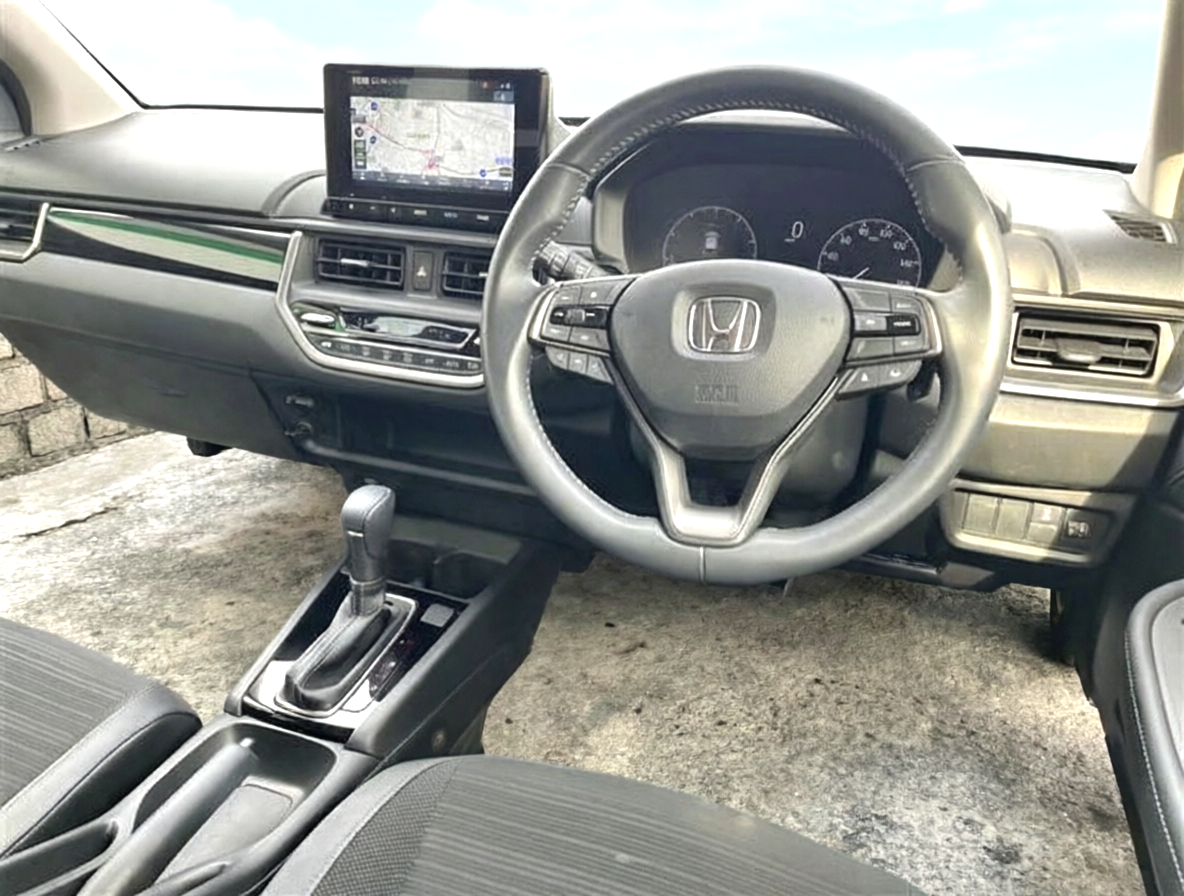 Honda WR-V DG5(Top-Spec Grade Z) 6