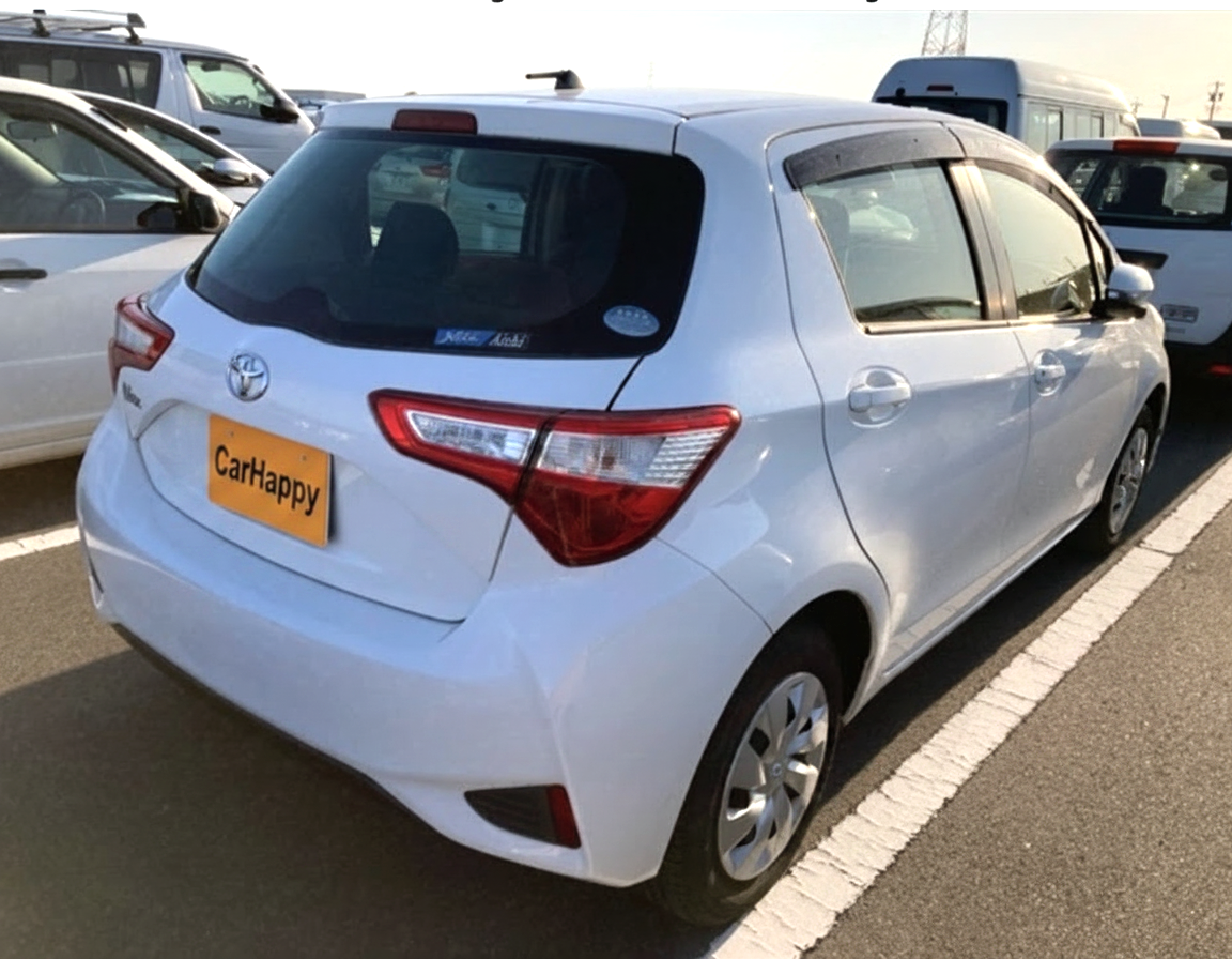 Toyota Vitz 4