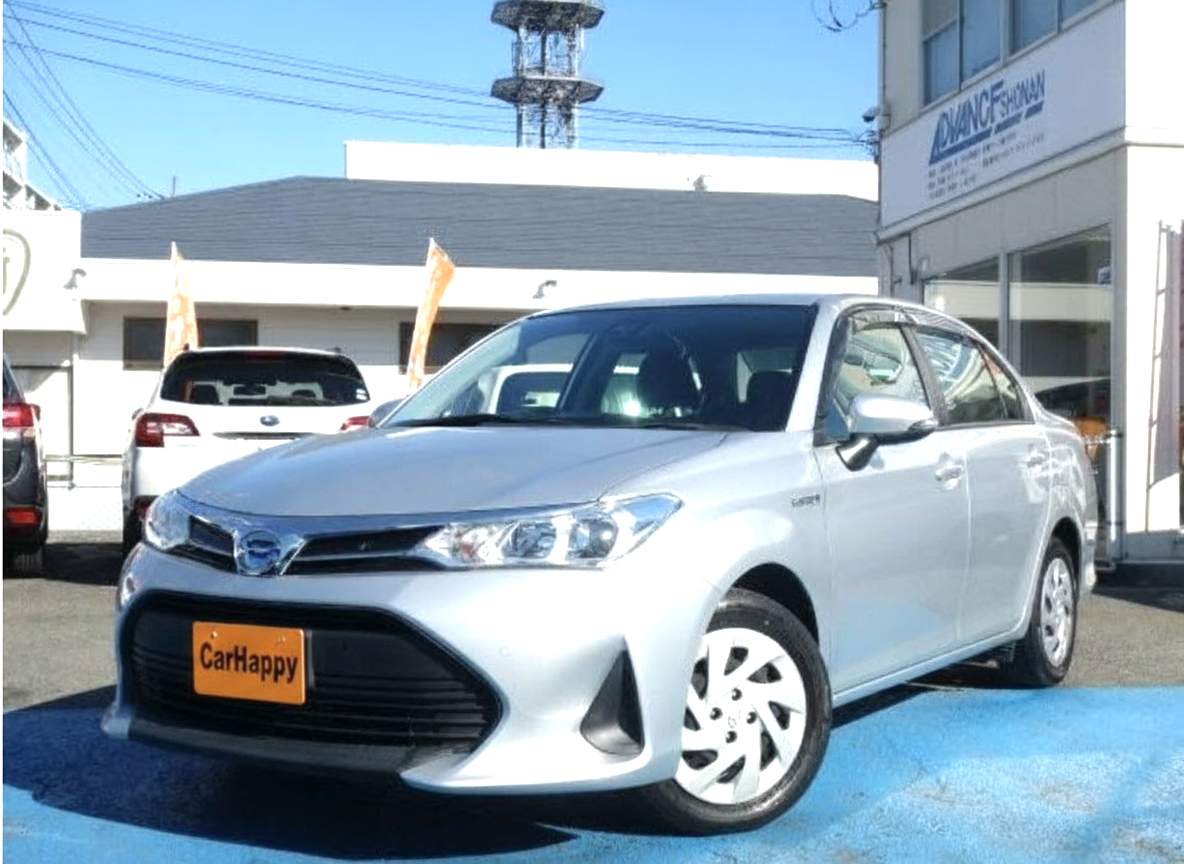 2020 Toyota Corolla Axio Hybrid EX