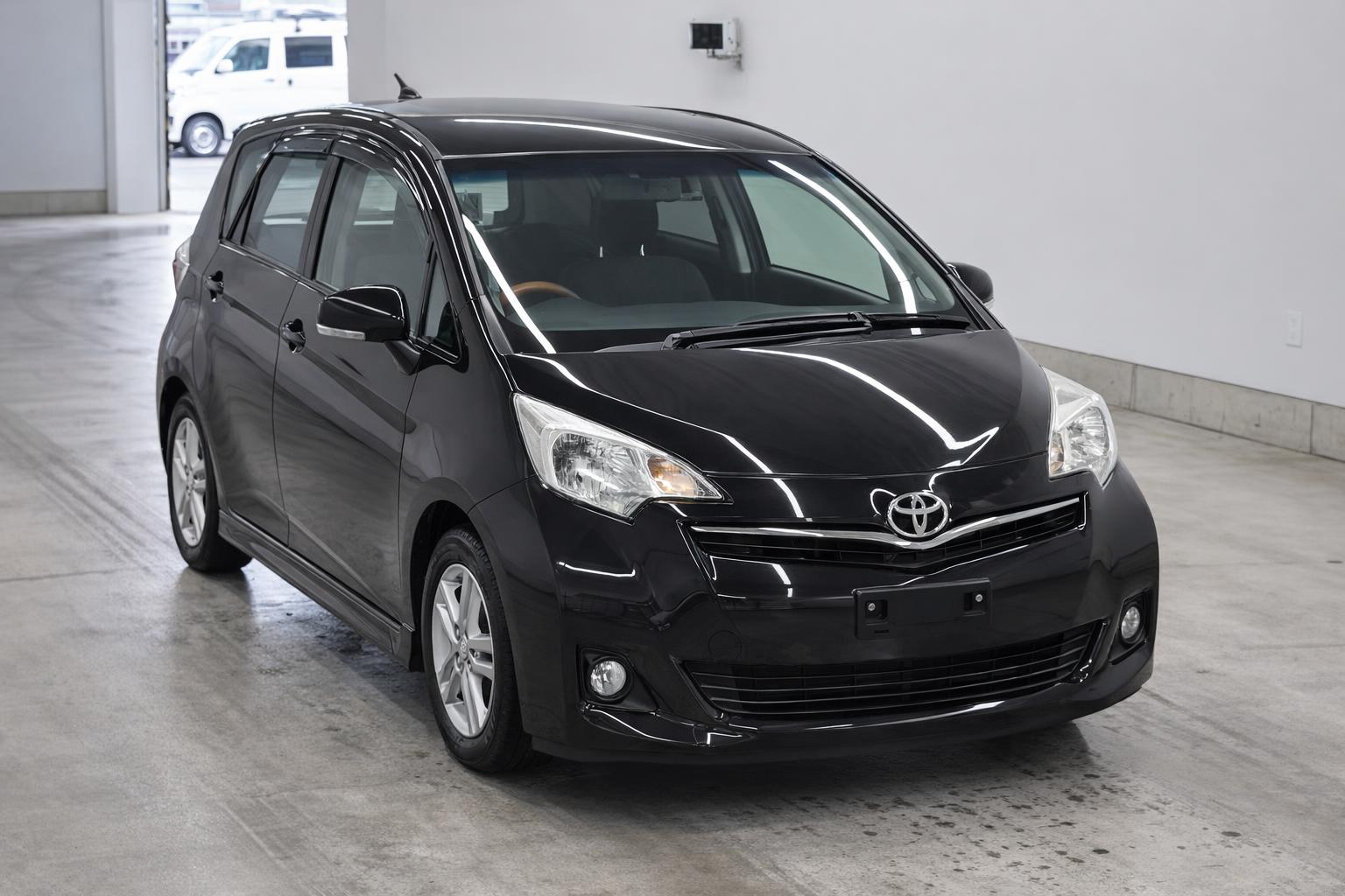 2013 Toyota Ractis NCP120 Japanese used car for export from Japan