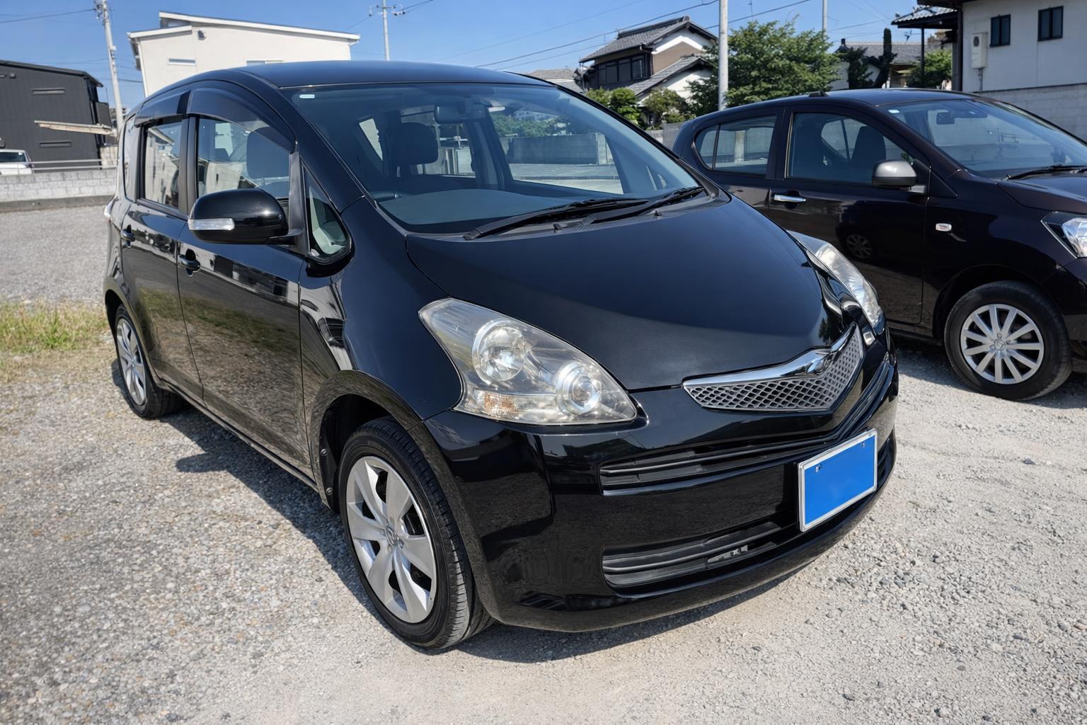 2009 Toyota Ractis SCP100 Japanese used car for export from Japan