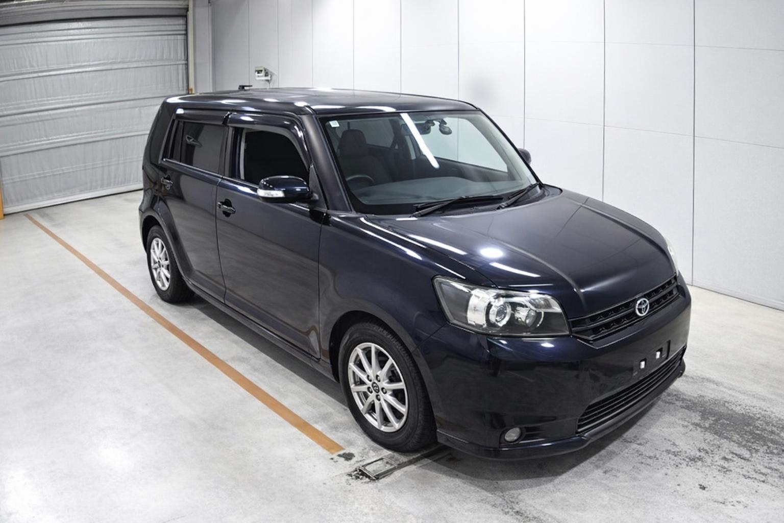 2010 Toyota Corolla NZE151N Japanese used car for export from Japan
