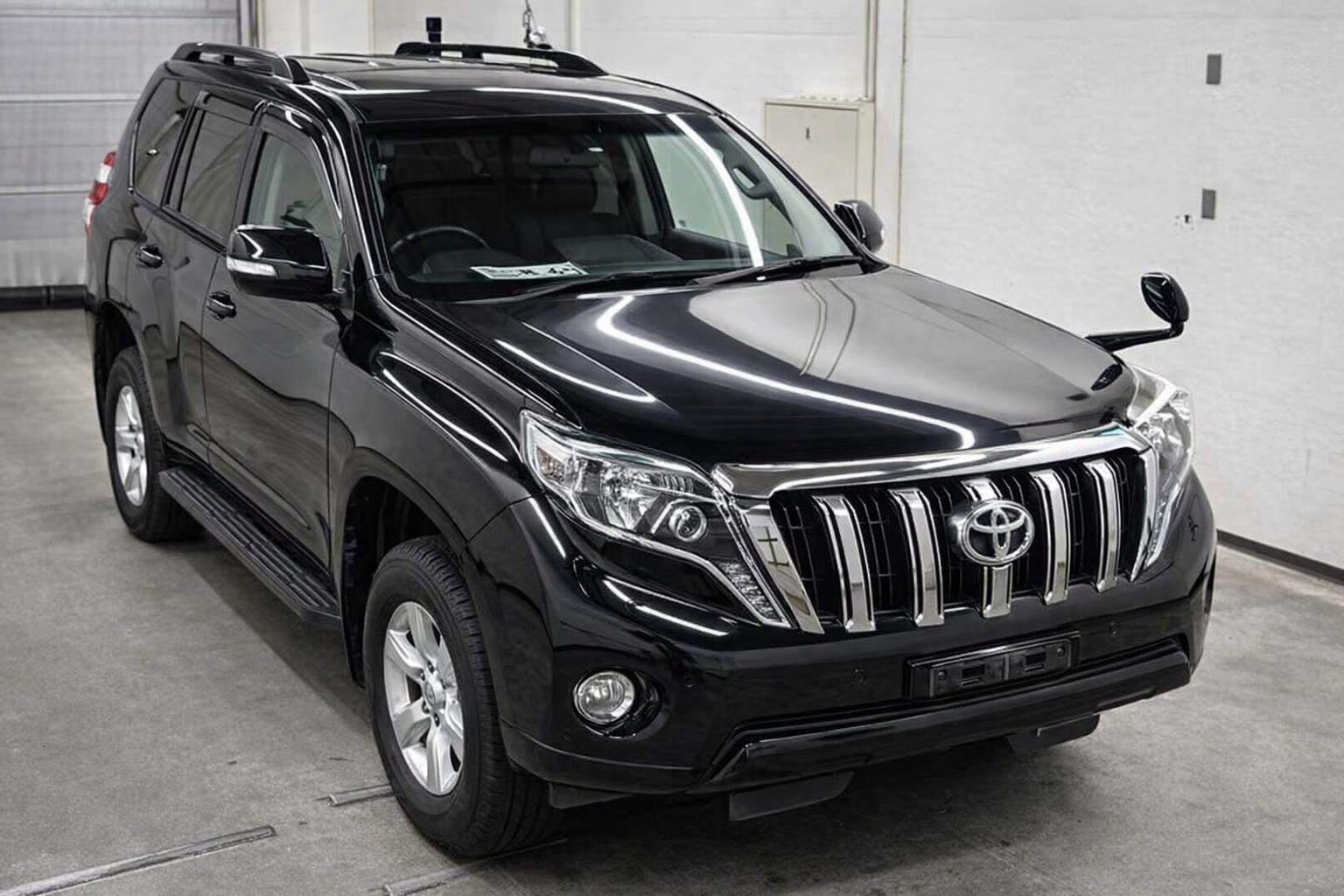 2016 Toyota Land Cruiser 5D 4W TRJ150W