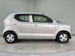 Suzuki Alto HA36S 3