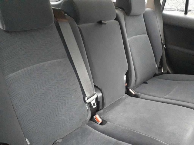 Toyota Land Cruiser Prado TRJ150W 9