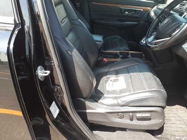 Honda CR-V Hybrid EX-Masterpiece 4WD RT6 8