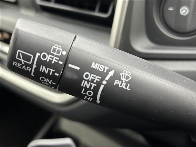 Honda WR-V DG5 Grade X 8