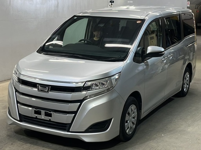 2019 Toyota Noah ZRR80G