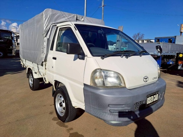 2006 Toyota Wingroad