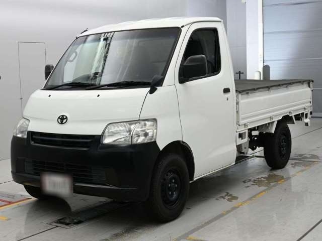 2016 Toyota DX X Edition
