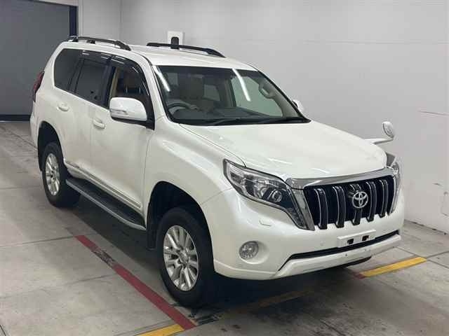 2015 Toyota Land Cruiser  Prado TZ-G GDJ151W