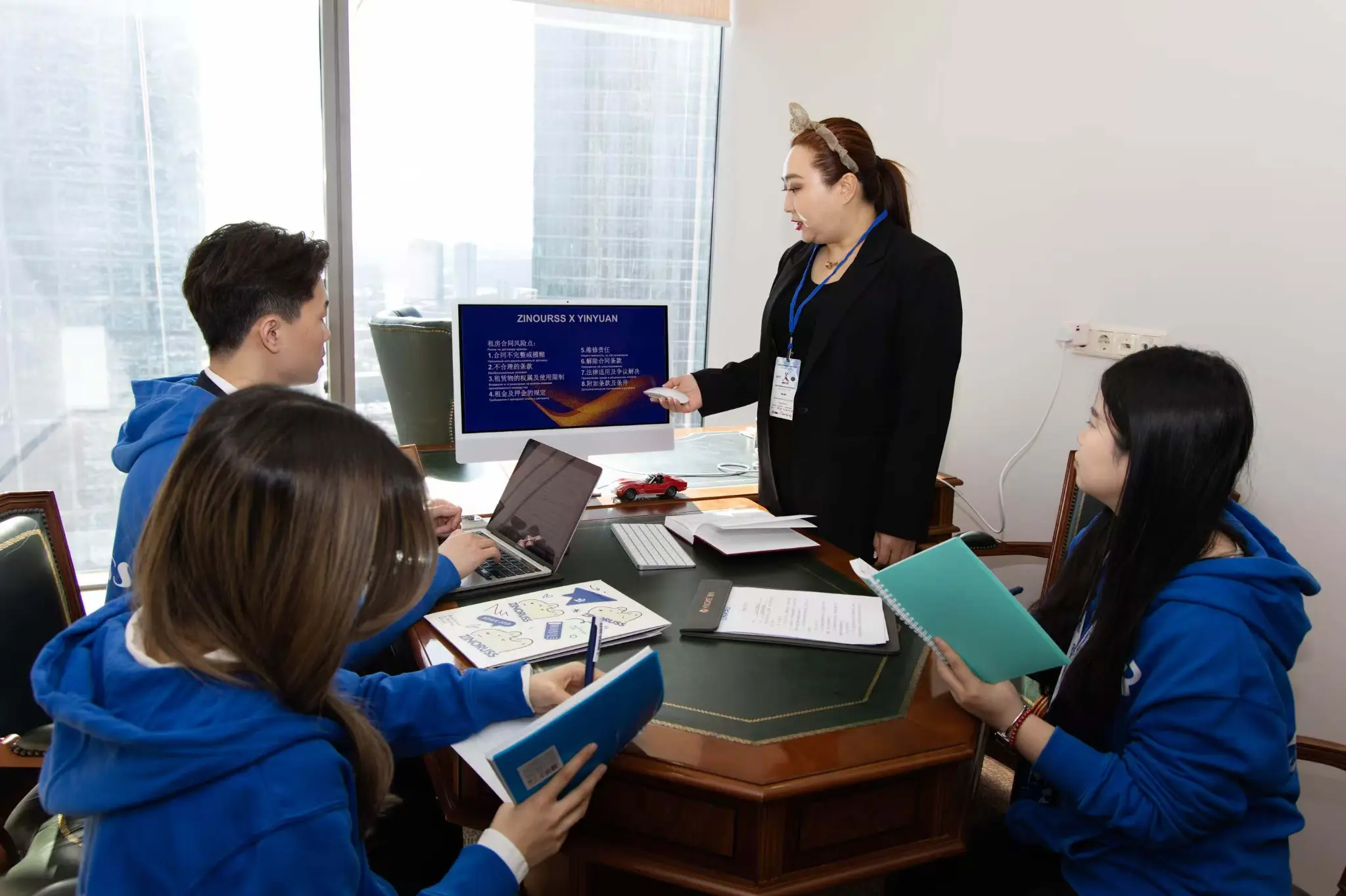 莫斯科办公室-团队培训全景