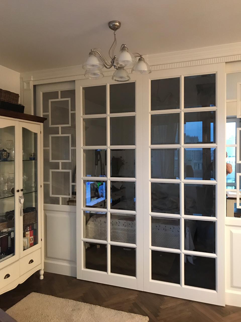 Раздвижные двери-перегородки в классическом стиле