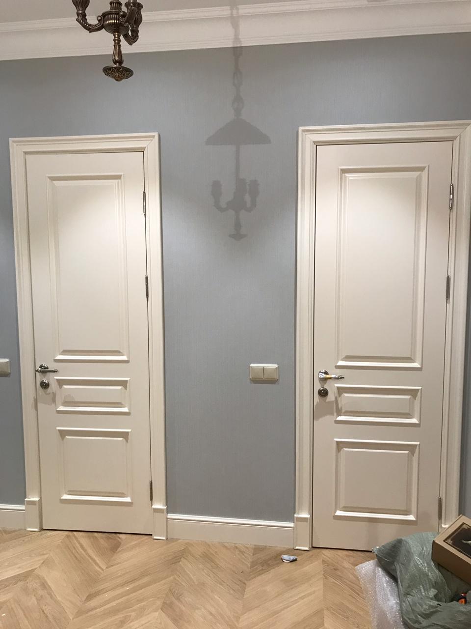 Элегантные белые межкомнатные двери