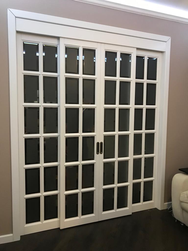 Элегантные раздвижные двери-купе