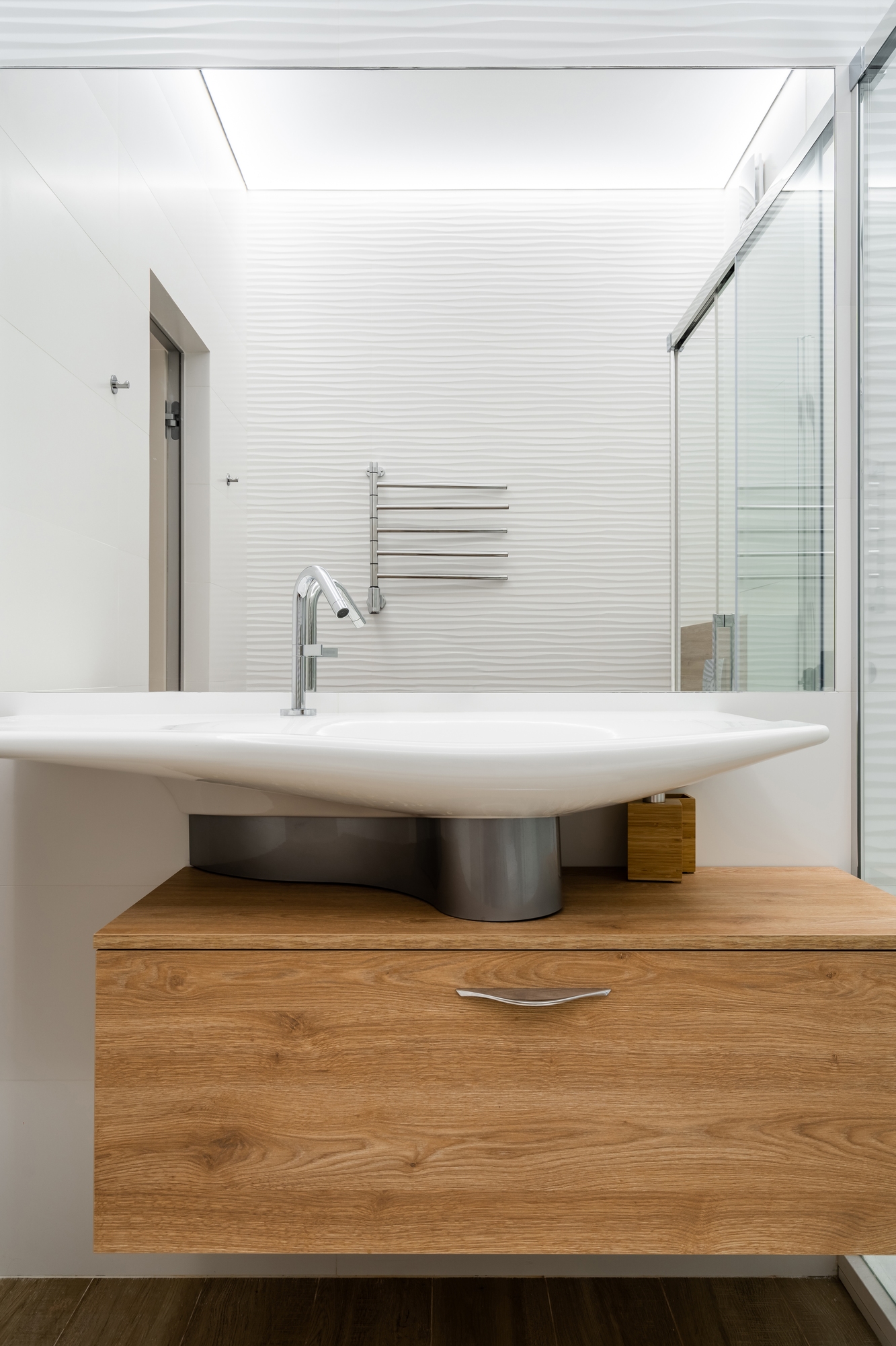 Дубовая тумба под раковину