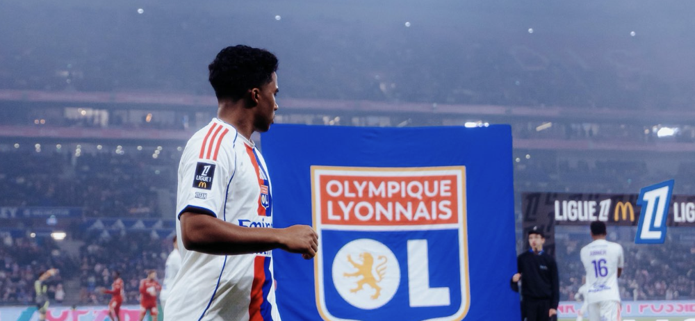 Radar da Seleção: Ancelotti de olho na Europa e a largada do Brasileirão 2026