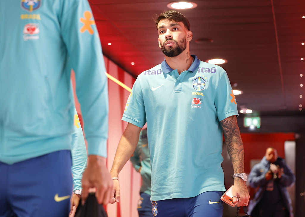 Flamengo e West Ham acertam valores por Paquetá e discutem forma de pagamento