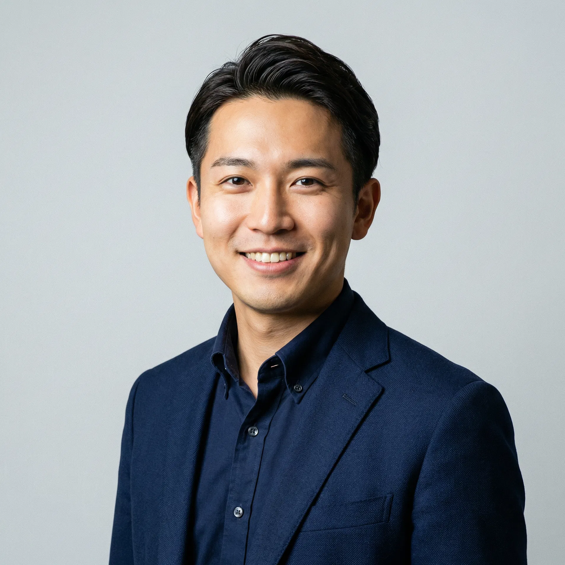 Mr Bryan Chew - IP Physics Tutor