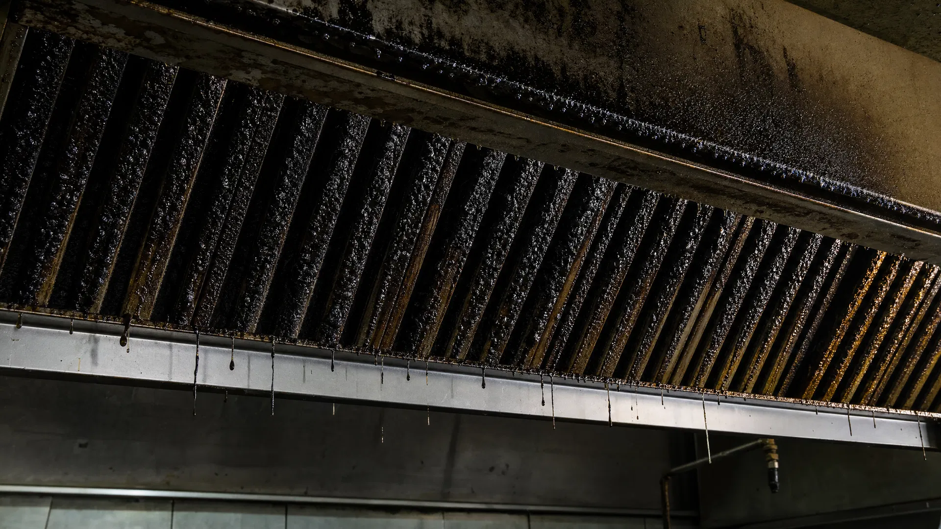 The Hidden Dangers of Grease Buildup in Restaurant Hoods