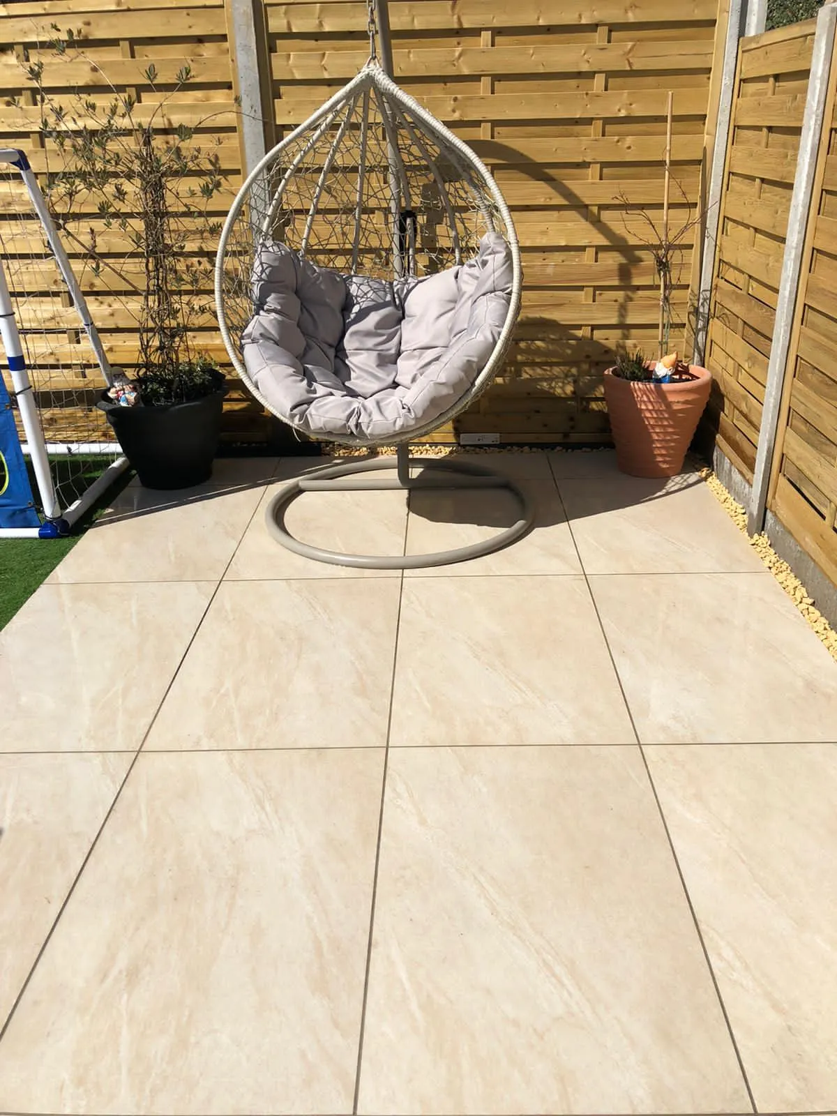 County Crema Outdoor Porcelain