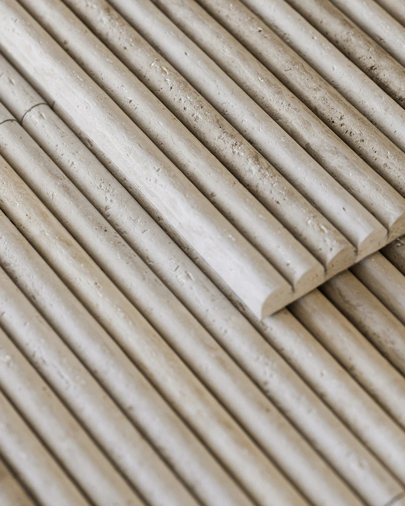 Fluted Finish Travertine 
