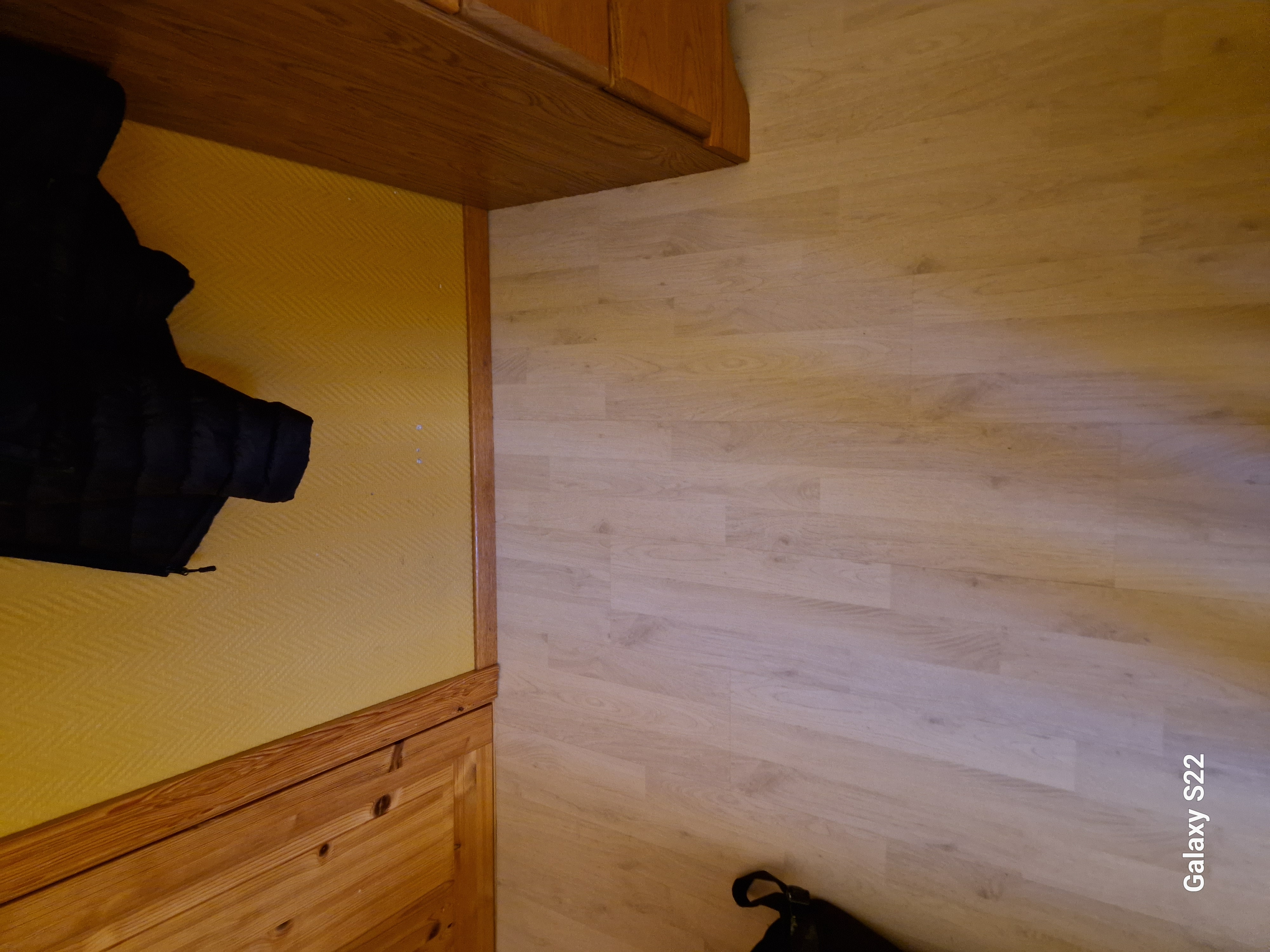 Ulozenie paneli podlogowych