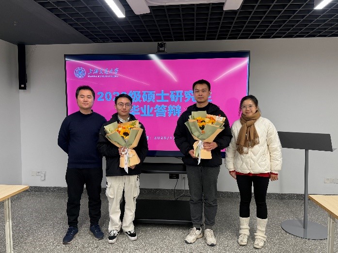 Xiao Hu, Chenfeng Li, and Peiru Xiao have passed master thesis defense!